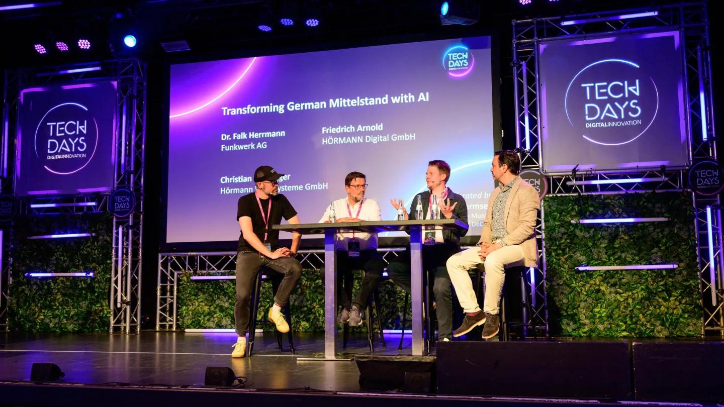 In einem moderierten Panel auf den TechDays Munich vertraten Falk Herrmann, Christian Göttlinger und Friedrich Arnold die HÖRMANN Gruppe und die Funkwerk Gruppe gemeinsam.
