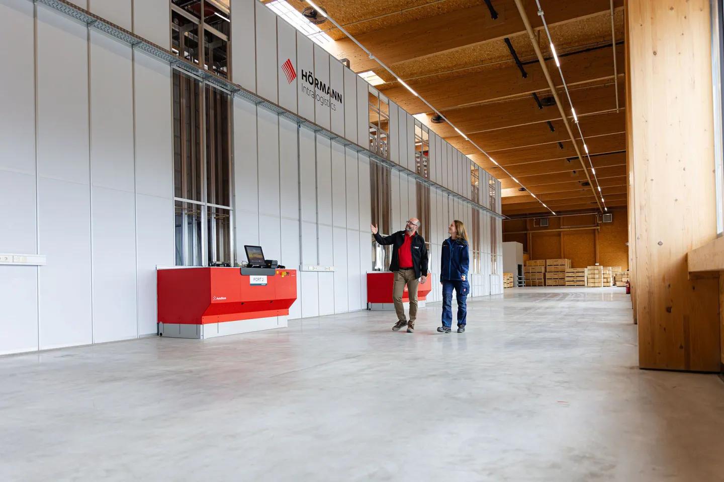 AutoStore system for cargo-partner